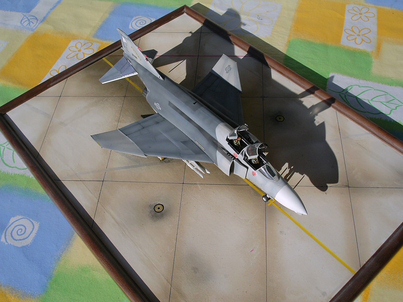 Phantom_03.jpg