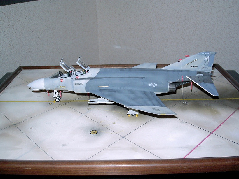 Phantom_30.jpg
