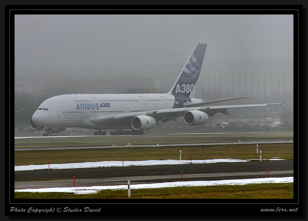 008_A380_Geneve_210110.jpg